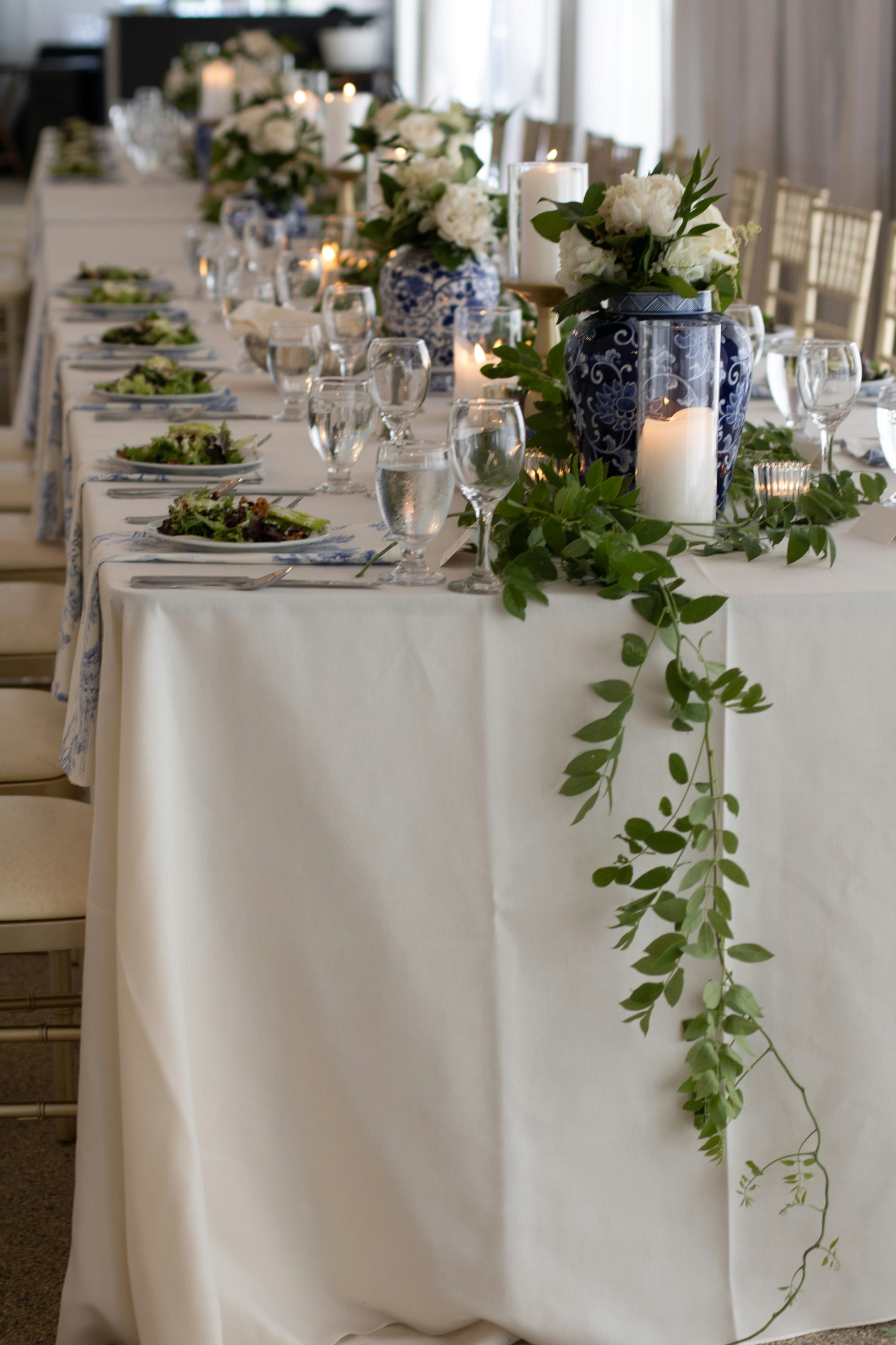 Wedding table layout videoed by The Content Paige in Moray